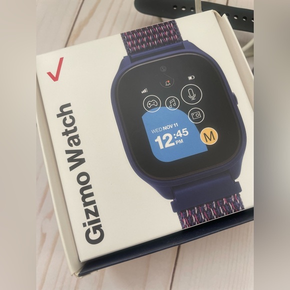 Verizon gizmo watches 2 latest version 3 older version 2 used kids tracking band - Picture 2 of 7